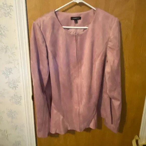 Jacket - Picture 1 of 3